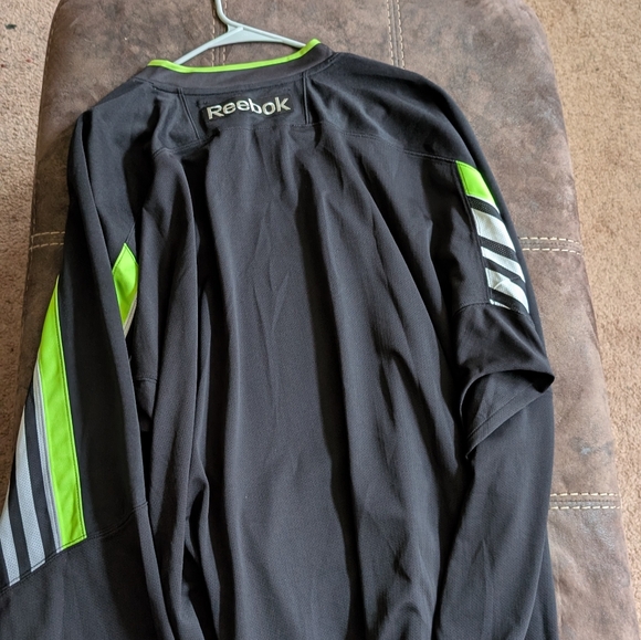 2015 NHL ALL STAR JERSEY - Picture 2 of 2